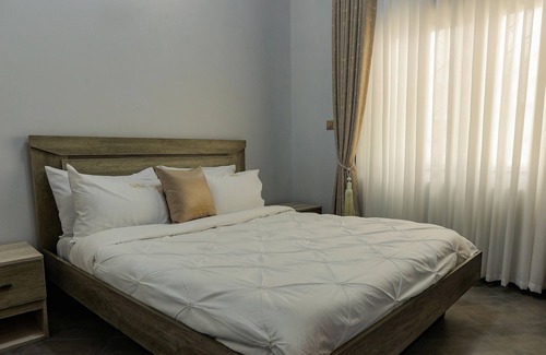Mbarara Bed & Breakfast | Tanzi Homes Nyonyozi