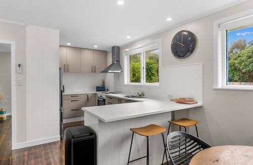 Ruakaka House | Taotahi Hideaway - Ruakaka Waterfront