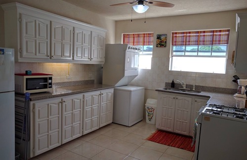 Maxwell Condo | Tappin's Island Condo in Beautiful Barbados