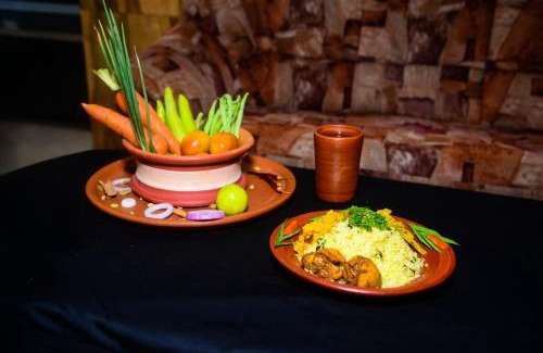 Digana Hotel | Taprobane Hotel & Cafe