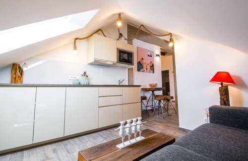 Velika Gorica Bed & Breakfast | Tara Garden