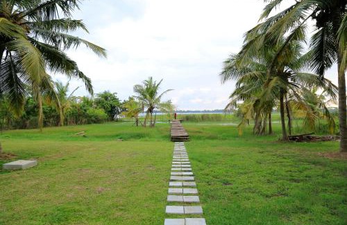 Yodakandiya Hotel | Tara Watergate