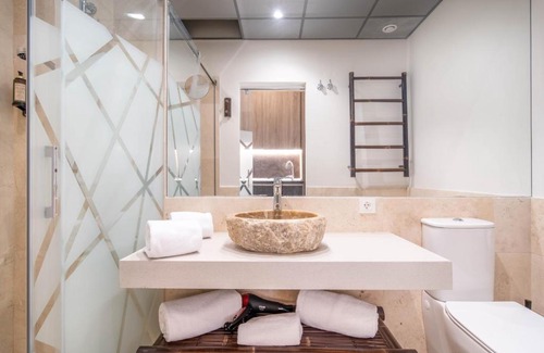Tarifa Apartment | Tarifa Suites by QHotels