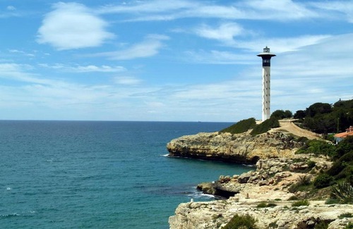 Torredembarra Villa | TarracoHomes, TH52 Villa Lighthouse con Piscina Privada, Terraza, y Vistas al Mar