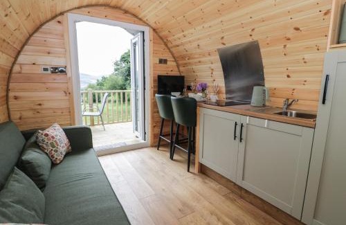 Tywyn House | Tarrenhendre Pod