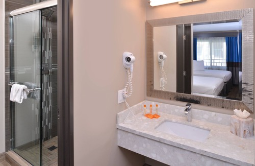 Tarzana Hotel | Tarzana Inn