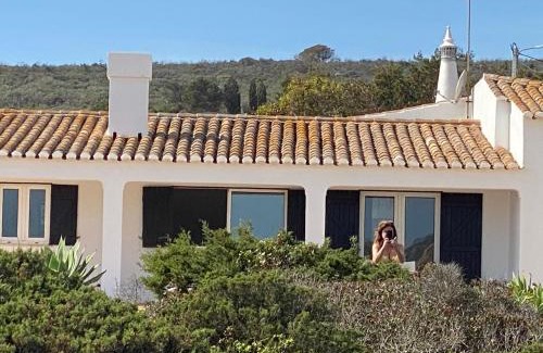 Vila do Bispo House | Tasi Ingrina