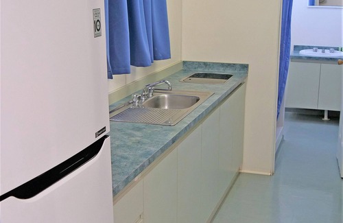 Denham House | Tasman Holiday Parks – Denham Seaside