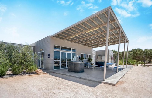 Denham Resort | Tasman Holiday Parks - Denham Seaside