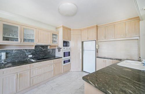 Port Macquarie Apartment | Tasman Towers 22, 3 Munster Street