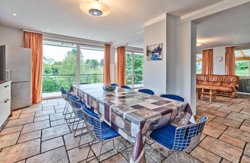 Ramscheid House | Tasteful holiday home with private pool