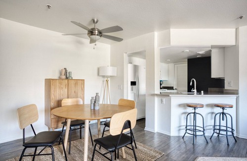 Studio City Apartment | Tasteful Studio City 2BR w/Pool, Gym & W/D, nr Olive Ave, by Blueground