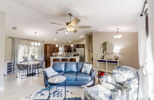 North Port House | Tasteful Tropics