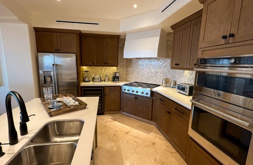 Buzzards Condo | Tastefully ocean view condo 2 bedroom, 2.5 bathroom Fitness Center included