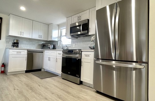 Key Largo Villa | Tastefully Remodeled Island Villa in Key Largo, 2 Bedrooms, 2 Bathrooms.