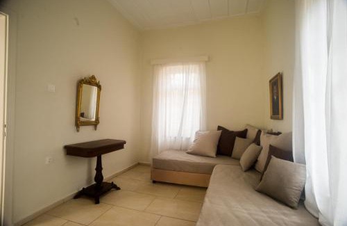 Halepa House | Tatiana's Garden House