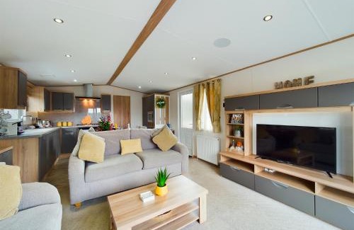 Tattershall Resort | Tattershall Lakes Mini Breaks - Osprey Rise