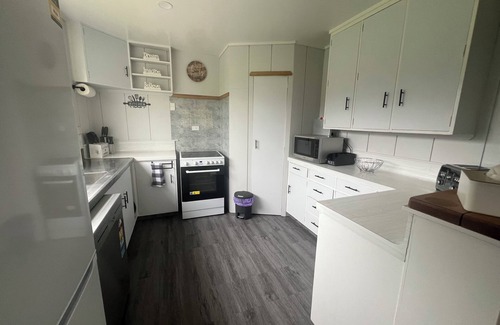 Oruanui Other | Taupo handy location to hotspots like Huka Falls, international golf and more