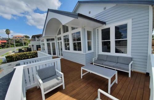 Otumoetai Villa | Tauranga - Big, beautiful Villa on the water!