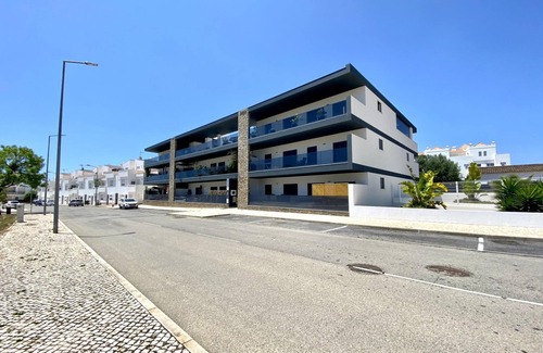 Conceicao e Cabanas de Tavira Apartment | Tavira Grand Balcony With Pool by Homing