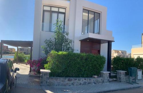 El Gouna Villa | Tawila, 4 Bedroom Villa, Brand new, directly on a lagoon