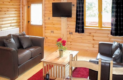 Kinclaven Ski Chalet | Tay Lodge (No Hot Tub)
