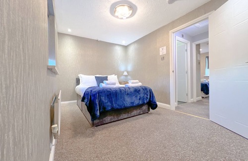 Boston Hotel | Taylor Close