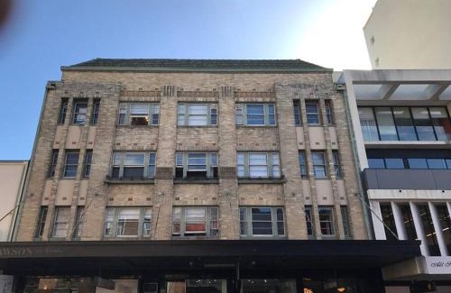 Darlinghurst Apartment | Taylor Square, Bourke St, Surry Hills, Darlinghurst