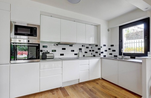Parchamp–Albert Kahn Apartment | TBS 538 - Elegant apartment with terrace