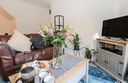 South Charlton House | Teàrlach House