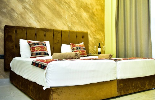 Golem Hotel | Te Bujtina Hotel&Restaurant