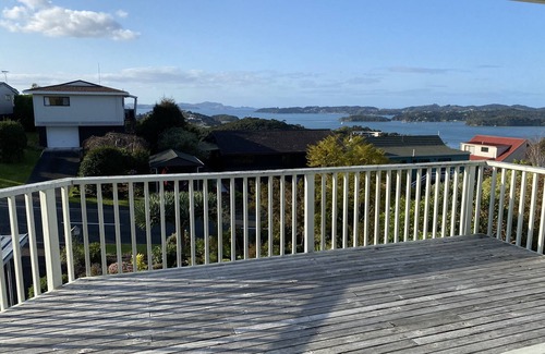 Paihia House | Te Haumi House with stunning views
