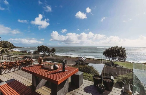 Bell Block Apartment | Te Moana Waterfront - beachside accommodation