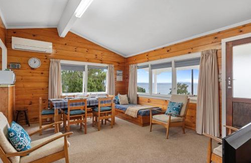 Waitetoko House | Te Moe - Lake Taupo Holiday Home