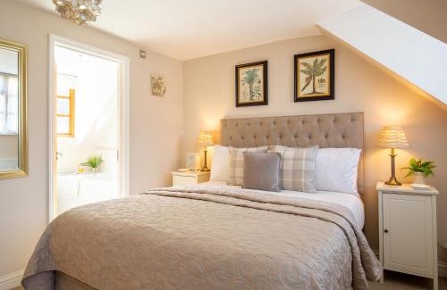 Stow-on-the-Wold House | Teagles Cottage in Stow, EV parking
