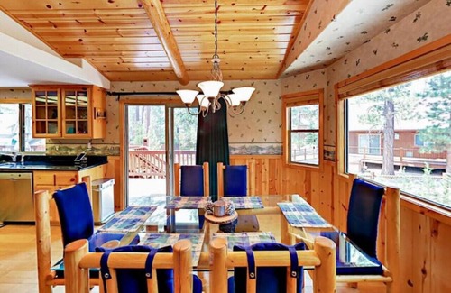 Eagle Mountain Estates House | Teakwood · 3-BR SPA, fire pit, Quiet, AC, centrally located