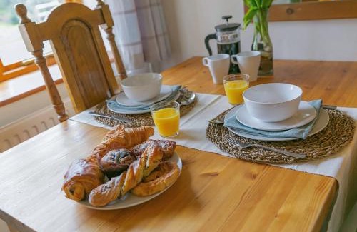 Llangennith House | Teal