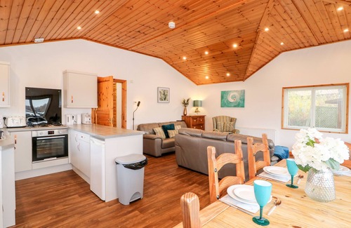 Tattershall Cottage | Teal Lodge