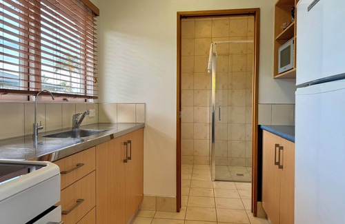 Gisborne Hotel | Teal Motor Lodge