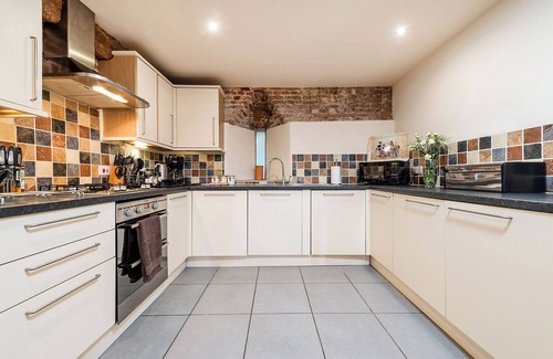 Beccles Cottage | TEAL, pet friendly, character holiday cottage in Wheatacre