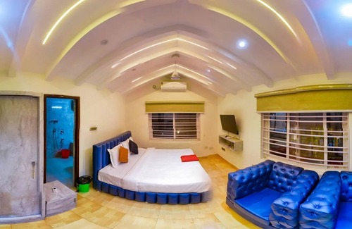 Chevella Resort | Tectona Treetop Mansion