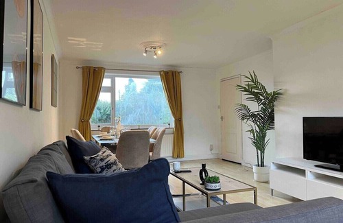 Southborough House | Ted House - Long Stay Offer