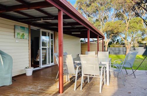 Waterhouse House | Teddy's Shack - Pet Friendly