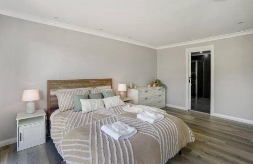 Bowral House | Teds Place Close to Bowral Town