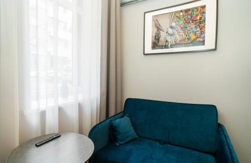 Liberty Avenue Apartment | Teeny Tiny Lofts in Center