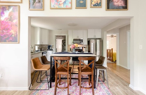 Little Forest Hills House | Teepee, Bamboo Forest, Minutes from White Rock Lake and The Arboretum