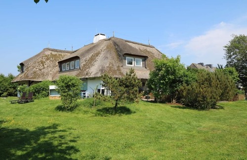 Archsum Apartment | Teewelkenhüs meadow apartment