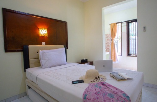 Raya Kuta Hotel | Teges Inn Kuta