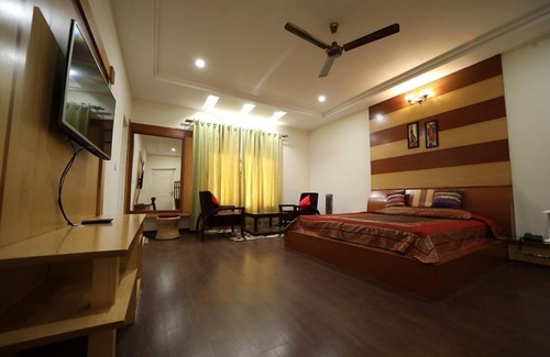 Chamba Hotel | Tehri Club and Resorts
