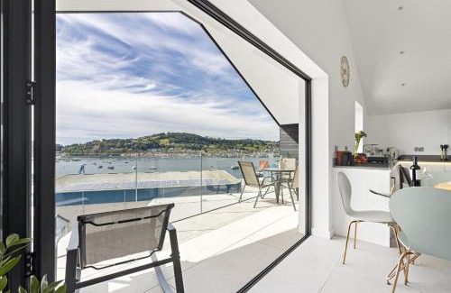 Teignmouth House | Teign View, Grand Banks